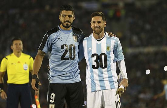 意甲夺冠热门诞生：18场狂揽42分，排名榜首，把米兰尤文挤在身后