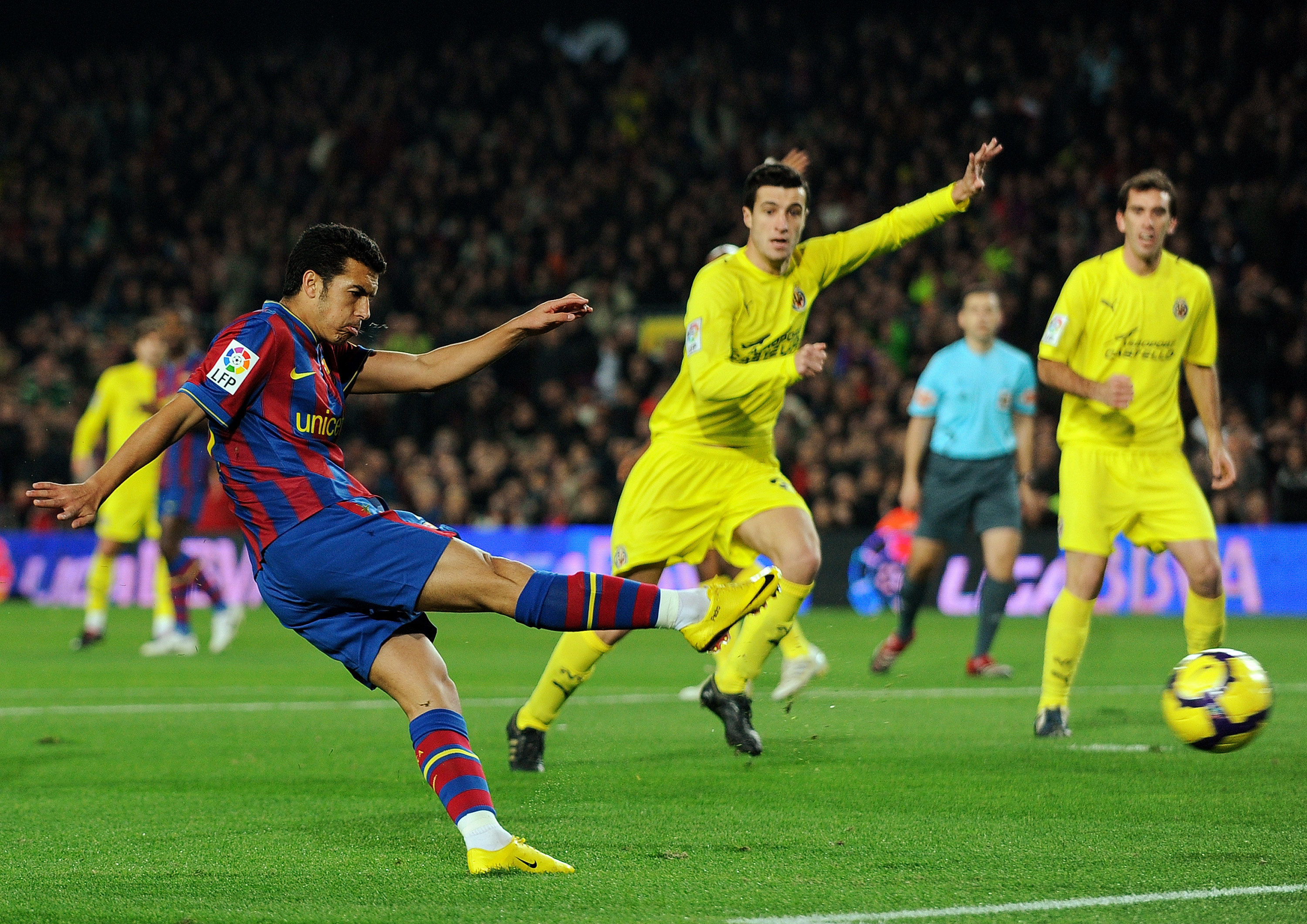 [足球之夜]中超战记：泰山压顶