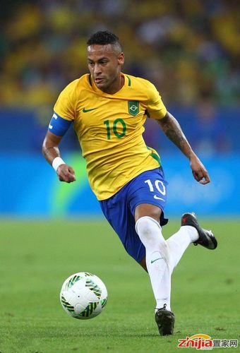 科比·怀特因小腿伤势将缺席公牛对阵火箭的比赛