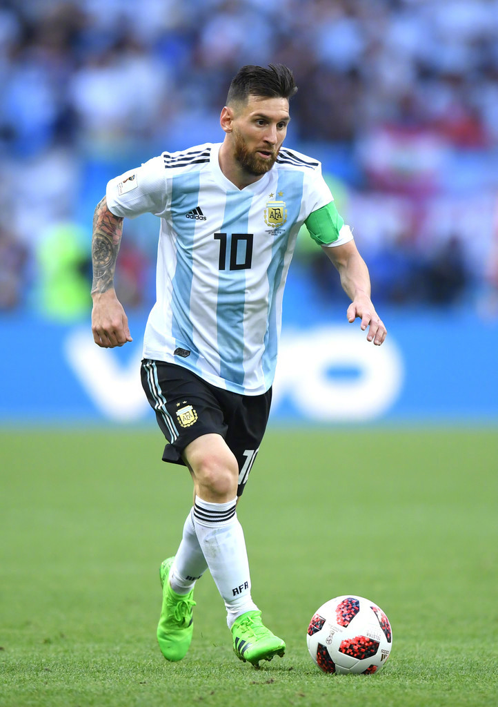 日本举办电竞比赛，本土作战特意提高奖金，不料被中国选手轻松夺冠