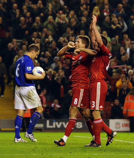 李新翔传射张琳芃赛季首球 上海海港3-0大连英博